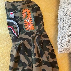 bape hoodie